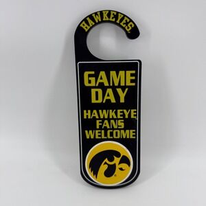 Iowa Hawkeyes Door Hanger Game Day Welcome To The Hawks Nest Black Gold‎ NCAA
